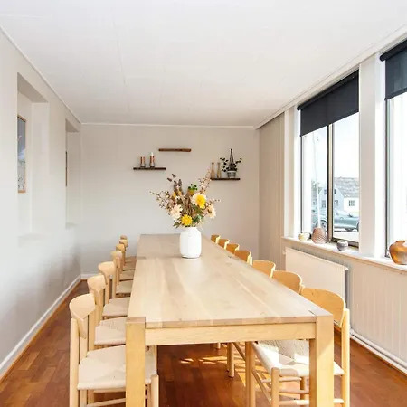 Vakantiehuis In Near The Sea